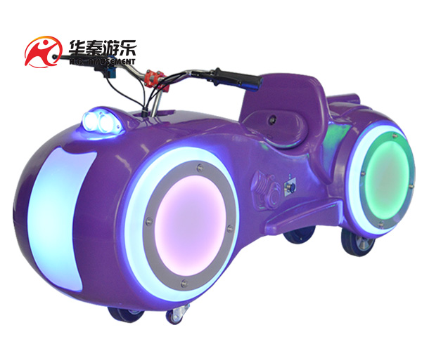 广场太子摩托车(白色)         