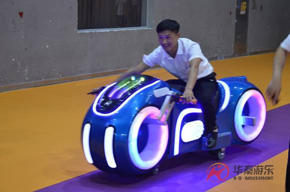 广场太子摩托车