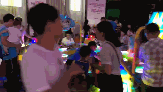 1577238628268948.gif 640-3.gif